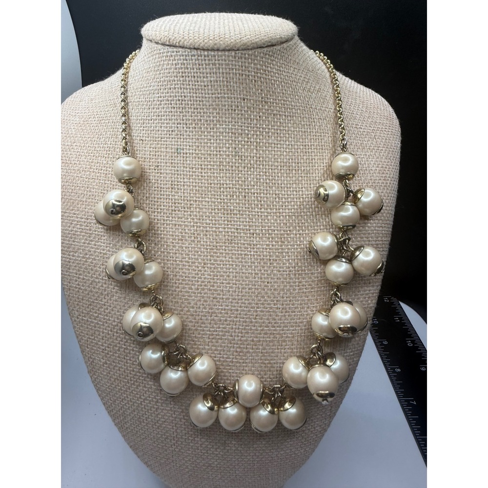 J.Crew Faux Pearl Cluster Statement Necklace Gold Tone Bib Chunky Cream Jewelry